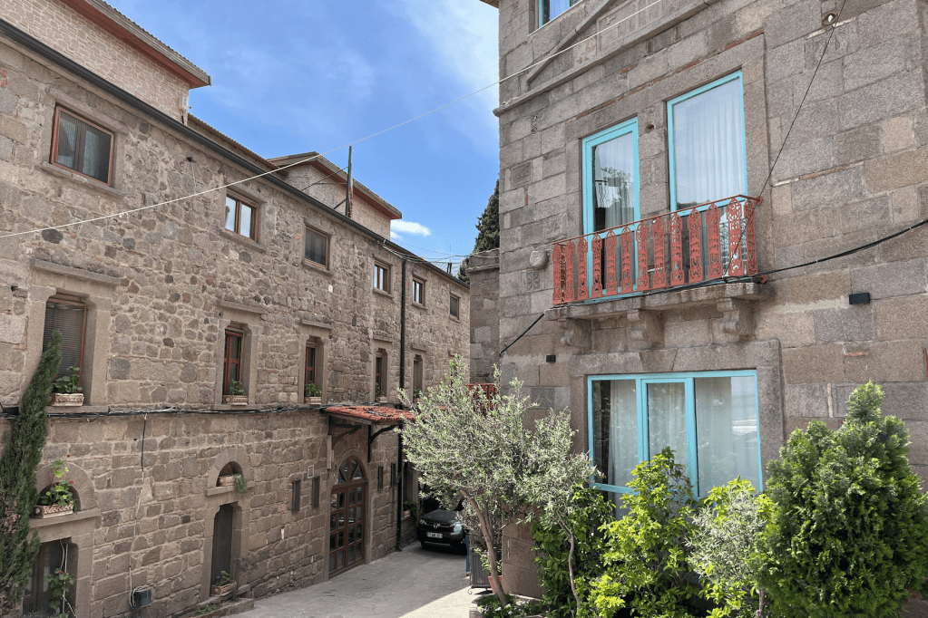 Assos’ta “Long Weekend” Rotası: Yeşilyurt Köyü’nden Manici&nbsp;Çiftlik’e