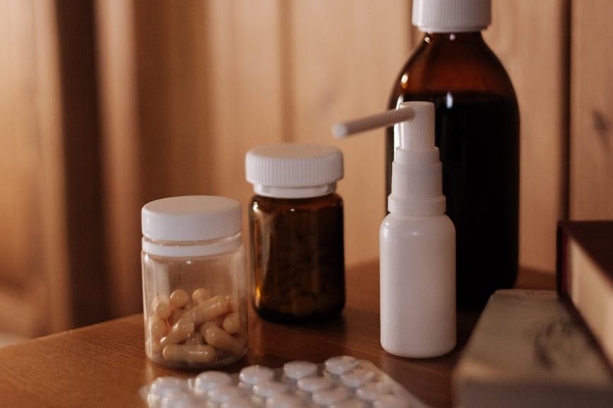 Hayvan Deneyleri Yeni İnsan Yayınevi  Yağmur Özgür Güven Dr. Oğuzcan Kınıkoğlu Deneye Hayır Derneği